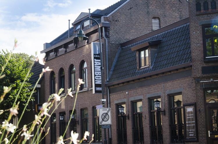 Jambon Hotel Uden Bagian luar foto