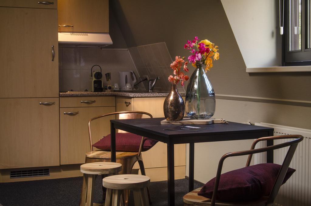 Jambon Hotel Uden Bagian luar foto